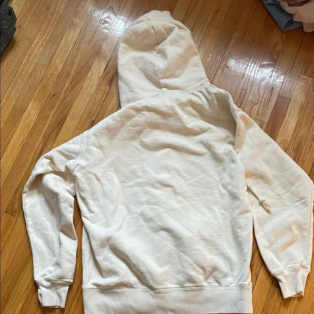 Brandy Melville Beige Hoodie with New York Graphic - Picture 3 of 3